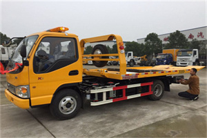 榕江哪里有拖车服务