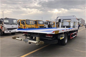 榕江汽车救援补胎