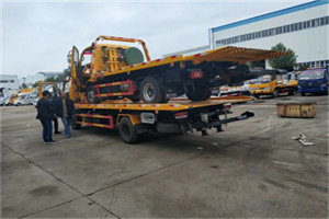 榕江同城汽车补胎